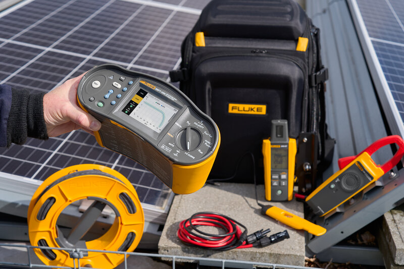 Fluke SMFT-1000/PRO Kit Multifunktionaler PV-Leistungsanalysator für Solaranwendungen mit Aufzeichnung der I / U Kennlinien, inkl. TruTest Software