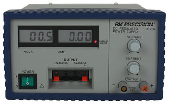 BK Precision BK1670A 3-Kanal Labor-Netzteil 0...30 V / 0...5 A; 12 V / 500 mA fix; 5 V / 500 mA fix