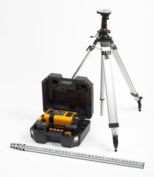 Fluke PLS H2 Kit, Rotationslaser-Nivelliergerät, rot, horizontal, inkl. Detektor, Stativ und Nivellierlatte